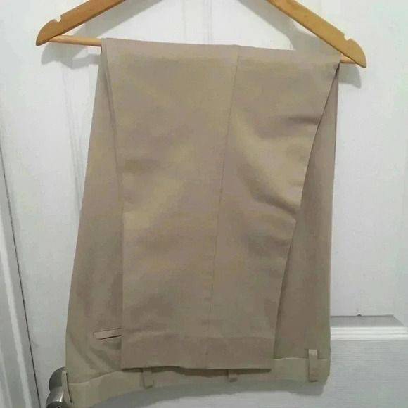 ORVIS Slacks size 42x28 - Picture 2 of 7